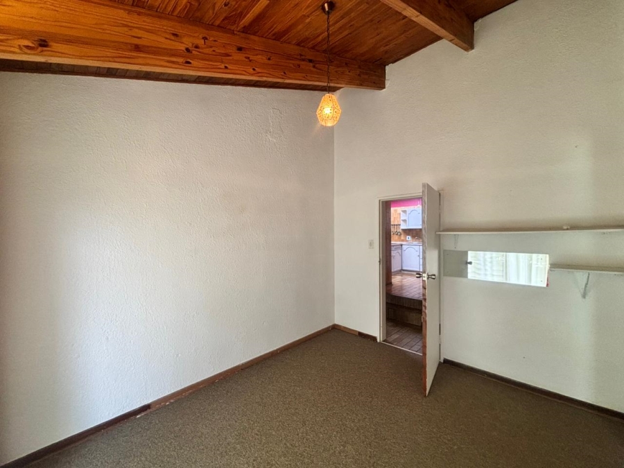 4 Bedroom Property for Sale in Van Der Hoff Park North West